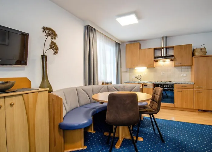 Xenia Апартаменты *